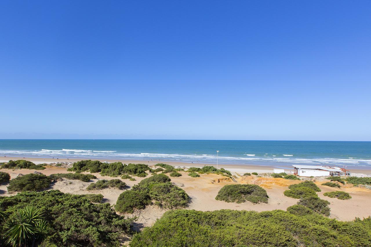 Hipotels Playa La Barrosa - Adults Only Chiclana de la Frontera Exterior foto